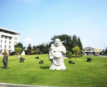 石雕艺术：凝固的时光，永恒的美学